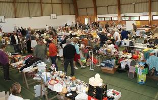vide_grenier_1er_mai_jml_1.jpg